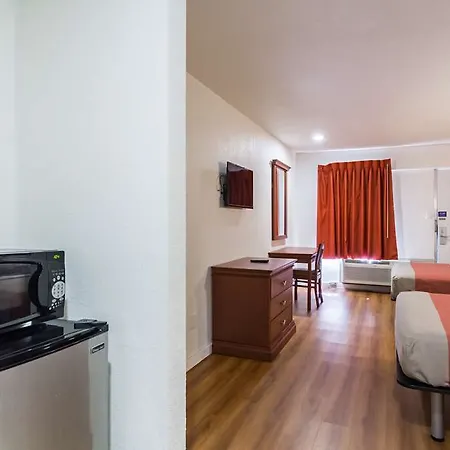 Motel 6-Fort Worth, Tx - Seminary 